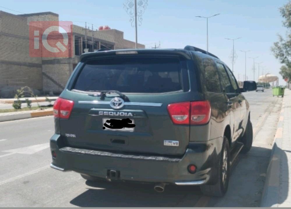 Toyota Sequoia